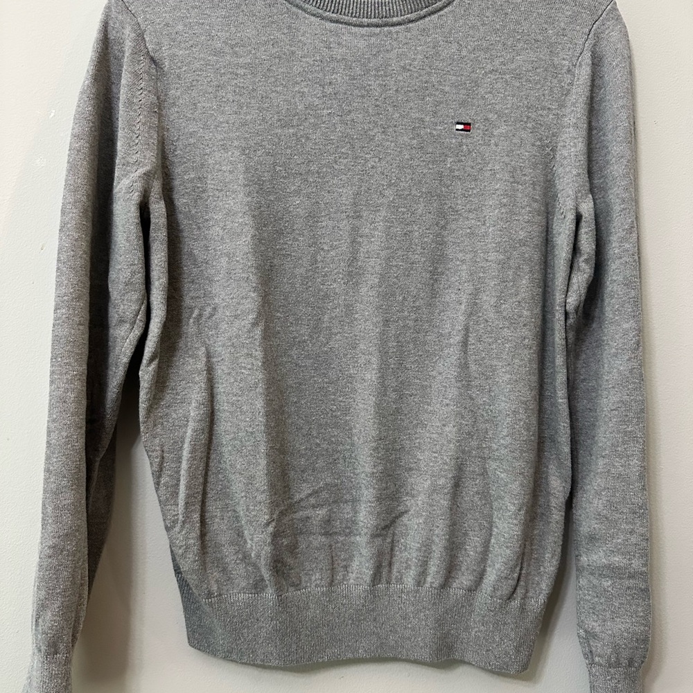 Tommy Hilfiger Men's Gray Crewneck Sweater
